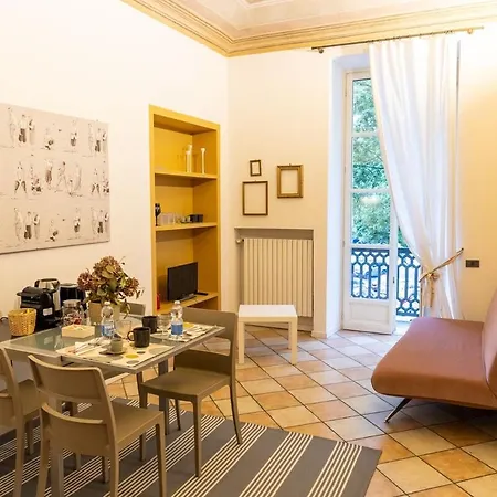 아파트 Con Vista Su Piazza Vittorio Alfieri