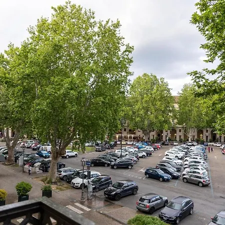 아파트 Con Vista Su Piazza Vittorio Alfieri *